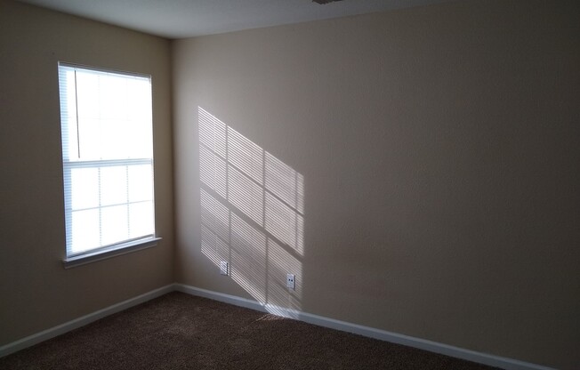 COMING SOON! 3 Bedroom Townhome Converse, TX