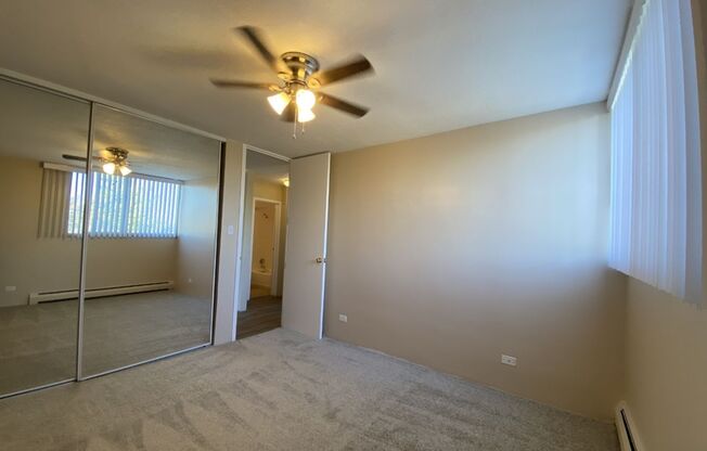 2 beds, 2 baths, 960 sqft, $1,750, Unit 406