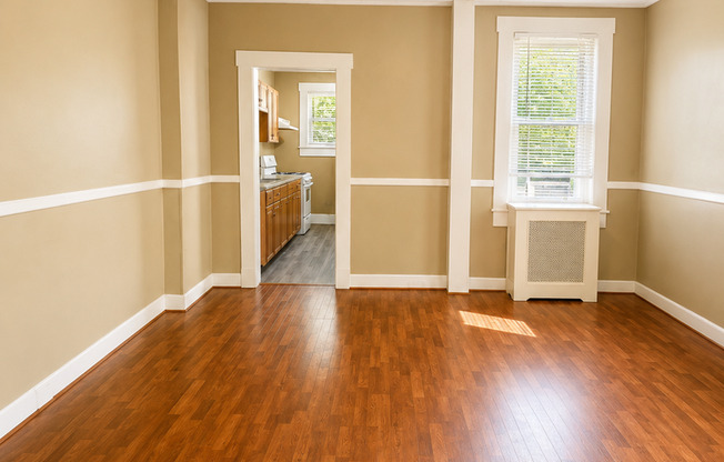 Spacious Baltimore Rowhome with Finished Basement & In-Home Laundry