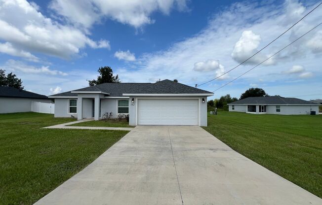 Beautiful 3 BD/2BA Home in Beautiful Ocala!!!