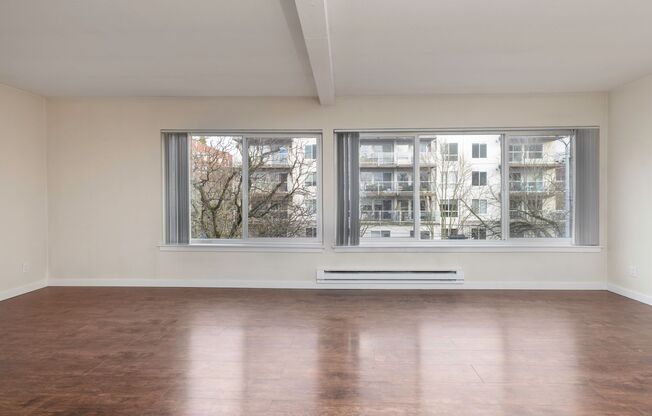 Studio, 1 bath, 384 sqft, $1,445, Unit 403