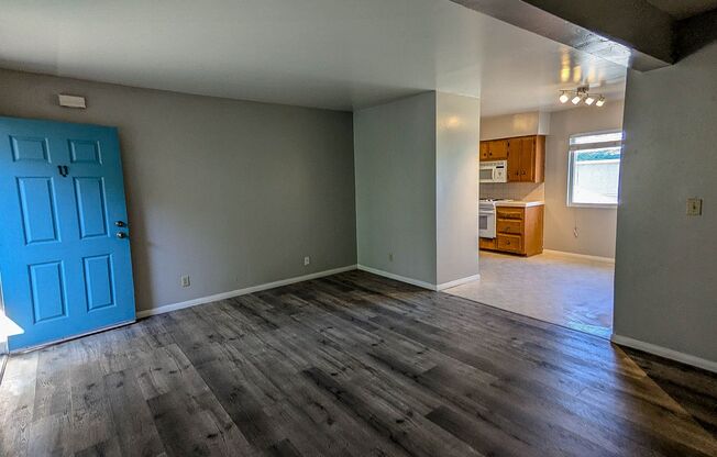 3 beds, 2 baths, 994 sqft, $3,795, Unit Apartment 11