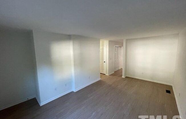 Cozy and Renovated 2 Bed 1 Bath Apartments in the Heart of Wake Forest!