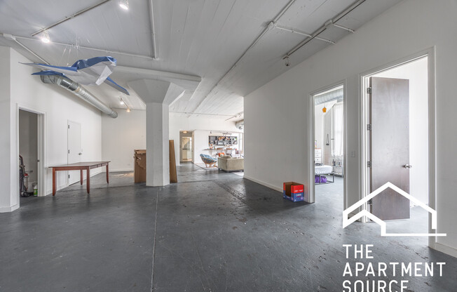 2255 S Michigan St 2E