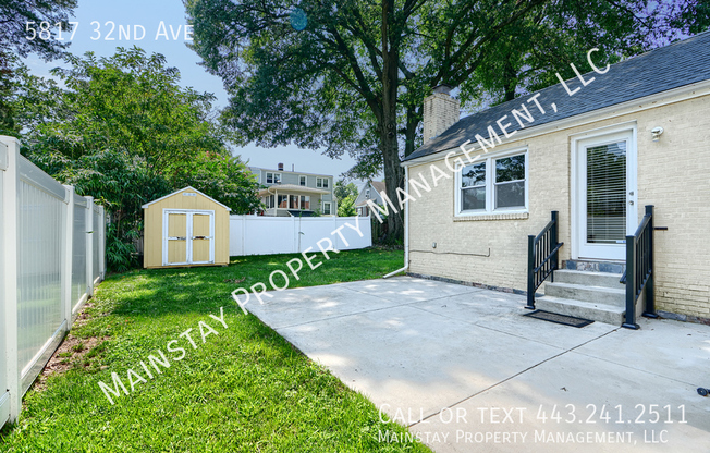 5817 32 AVE