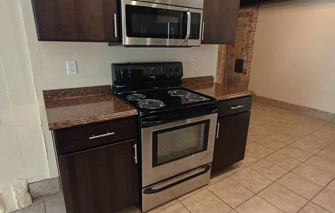 1 bed, 1 bath, $1,145, Unit # 203