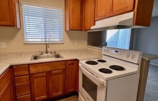 814-Summer Hills Apartments