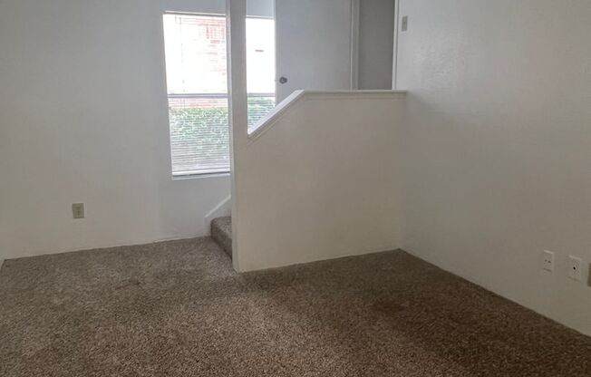 2 beds, 2 baths, 1,038 sqft, $1,085, Unit 2604