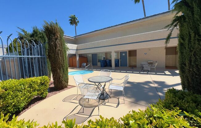 2 beds, 2.5 baths, $1,700, Unit UNIT 28