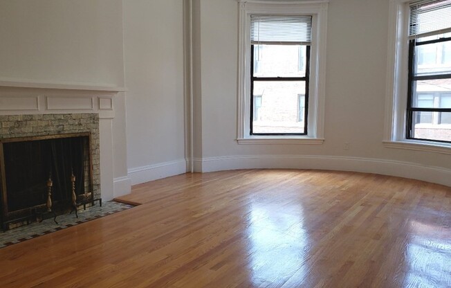 924 Beacon St.