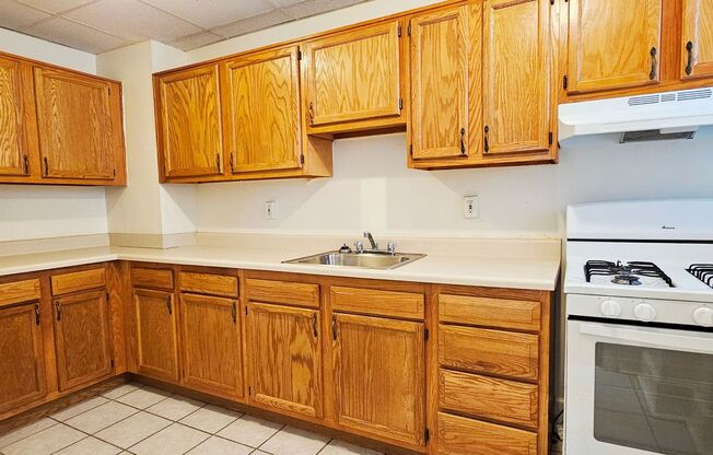 1 bed, 1 bath, 550 sqft, $1,500, Unit 103