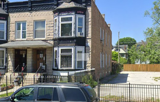 7122 S WENTWORTH AVE