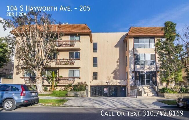 104 S HAYWORTH AVE