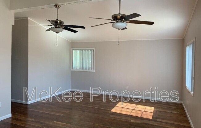 364 MOREHOUSE PL