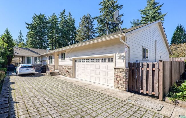 17138-17146 NE Oregon St