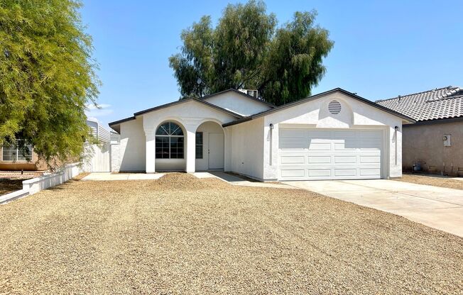 Newly Update 2 Bedroom Home in Mohave Valley!