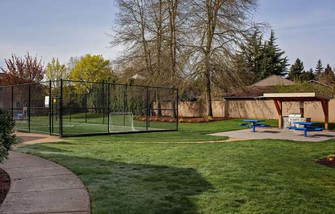 BBQ Area l Township Apartments in Canby OR