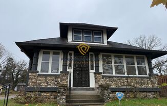 Stunningly Updated Historic 3 Bedrooms/2 Bathrooms Home Near Downtown Indianapolis!