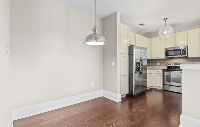 Gorgeous RTP Condo