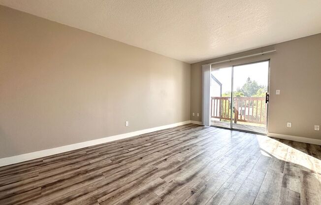 2 beds, 1 bath, 803 sqft, $1,495, Unit 112