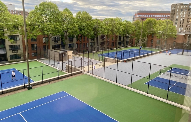 1 bed, 1 bath, 930 sqft, $3,300, Unit 514
