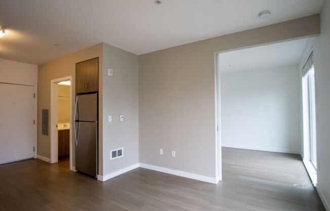 3rd Floor Modern & Sleek 1Bdr w/Floor-to-Ceiling Windows
