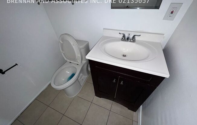 757 GRAND AVE