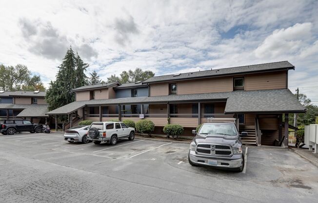 Loft Style Condo in Well-Maintained Community!