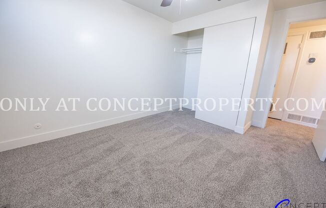 2 beds, 1 bath, 700 sqft, $1,199, Unit 22