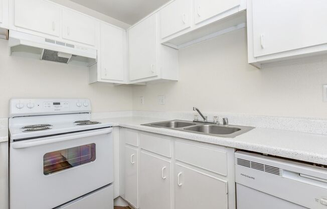 2 beds, 2.5 baths, 960 sqft, $1,236, Unit 2307