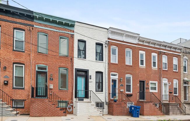 Bright & Immaculate 2 Bed · 3 Bath