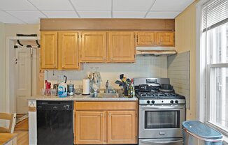 852 Huntington Ave