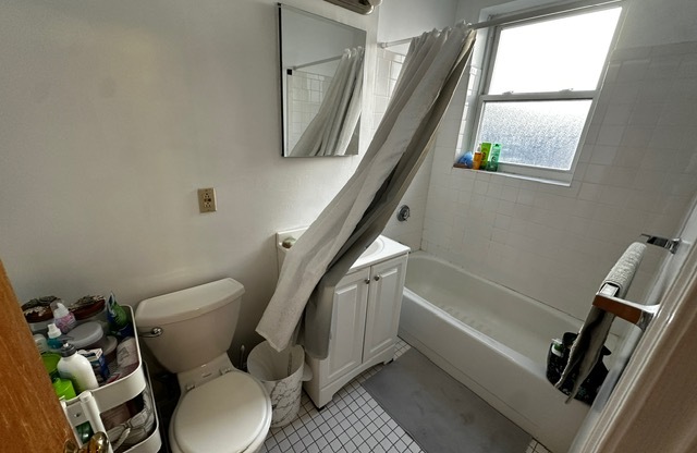 2 beds, 1 bath, $3,250, Unit 401