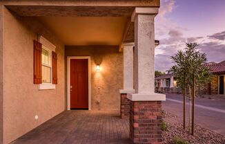 3 beds, 2 baths, 1,324 sqft, $2,375, Unit Unit 122
