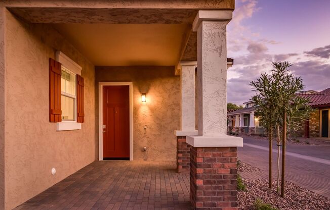 3 beds, 2 baths, 1,324 sqft, $2,375, Unit Unit 122