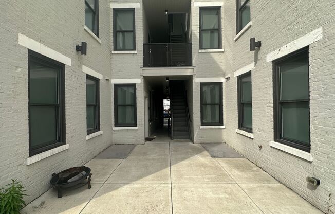 21 E 15th