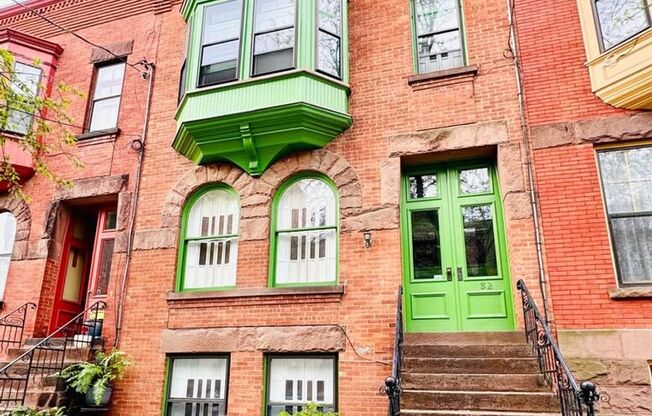 82 Chestnut St.
