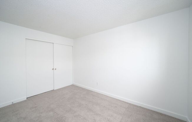 2 beds, 1 bath, 900 sqft, $1,495, Unit #18