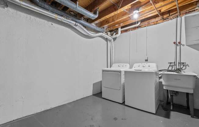 Welcome to Our Apartments in Farmington Hills, MI