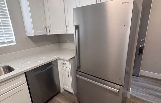 2 beds, 1.5 baths, $1,600, Unit # 1046