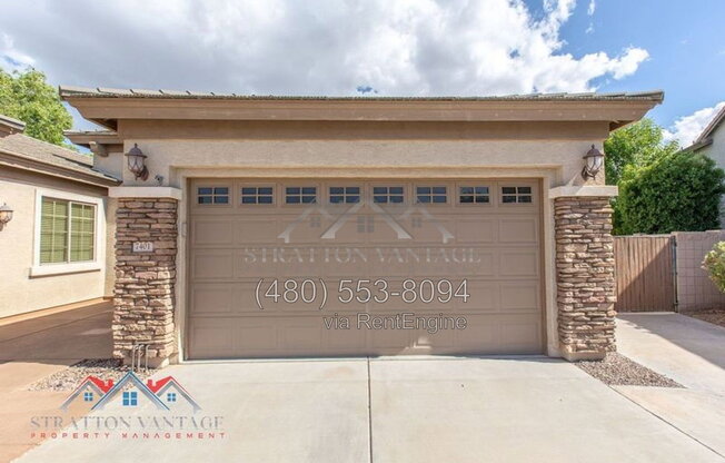 7401 N 85 LN