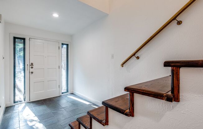 4104 Wycliff #3