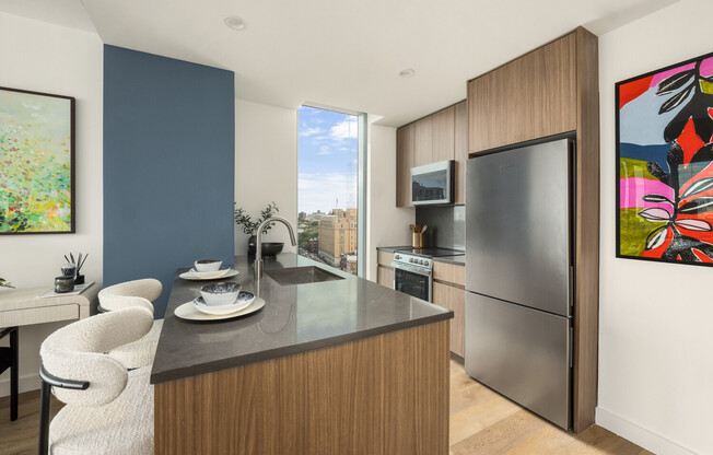 1 bed, 1 bath, $5,010, Unit 7E