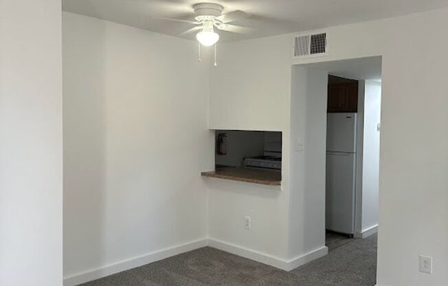 1 bed, 1 bath, 570 sqft, $1,175, Unit AJ303