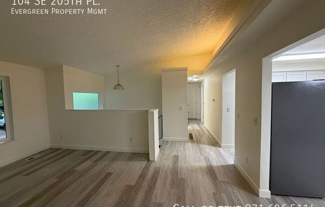 104 SE 205 PL