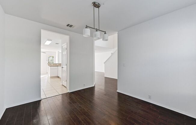 Large Layout, Small-Town Charm