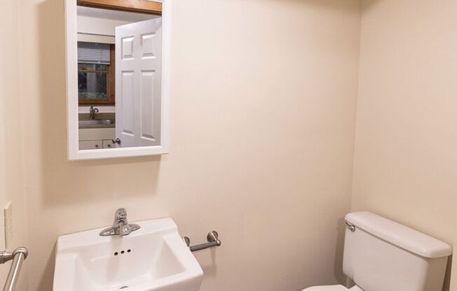 37 Hollis st 37A-N