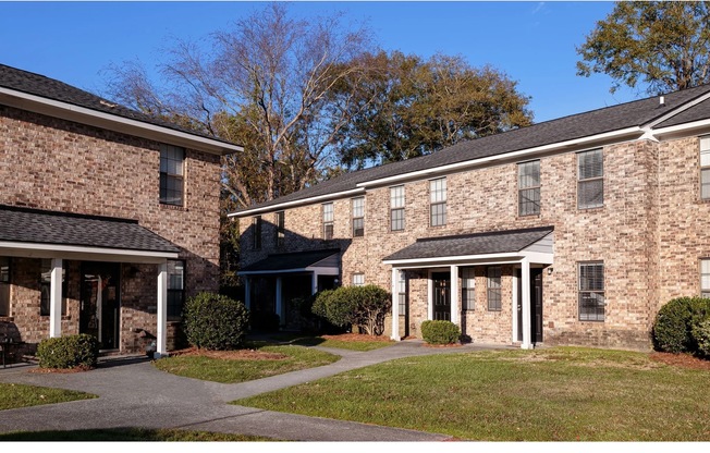 Apartment Homes  | Plantation Flats | North Charleston, SC