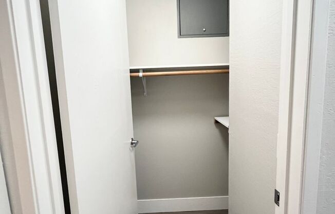 1 bed, 1 bath, 636 sqft, $1,595, Unit 125