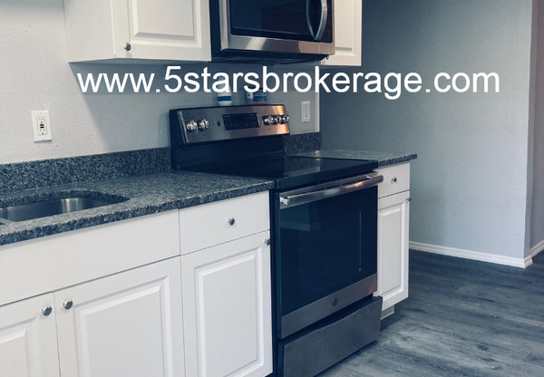 5024 Emerson Avenue South - 1